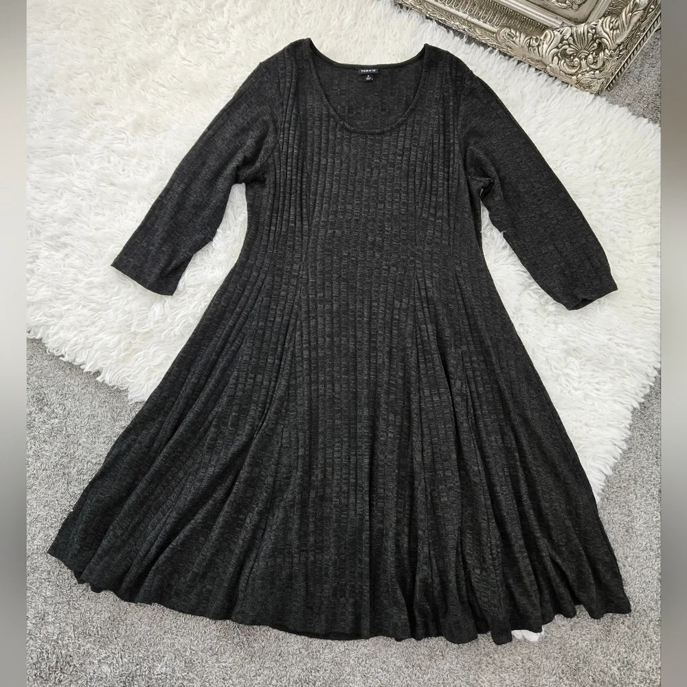 Torrid Size 2X Mini Hacci Skater Dress. Olive Green. Good preowned condition. - Picture 4 of 11